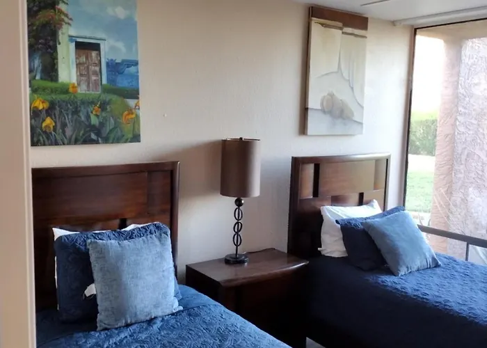 Cabin: Mccormick Ranch Golf Villa